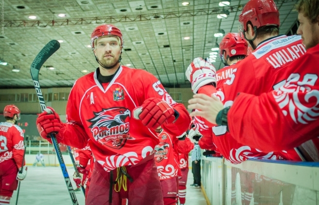 Туник, Абозин, Алтухов и еще 6 хоккеистов, которые продолжат выступать за "Ростов"